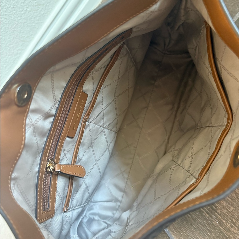 Michael Kors Kensington Monogram Shoulder Tote - Picture 8 of 8